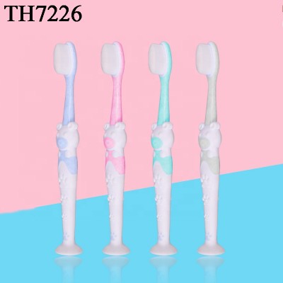 Wholesale Colorful Disposable Plastic Soft Brushes Kids Toothbrush for Suppliers